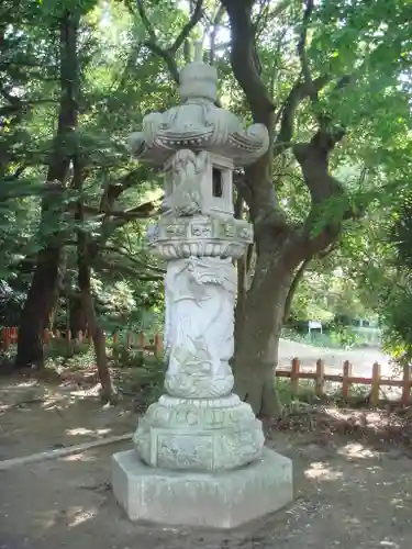 飯香岡八幡宮の建物その他