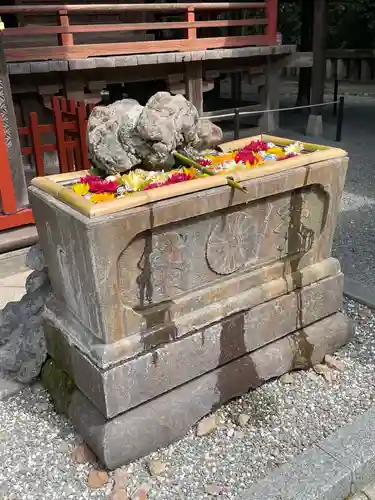 産泰神社の手水舎