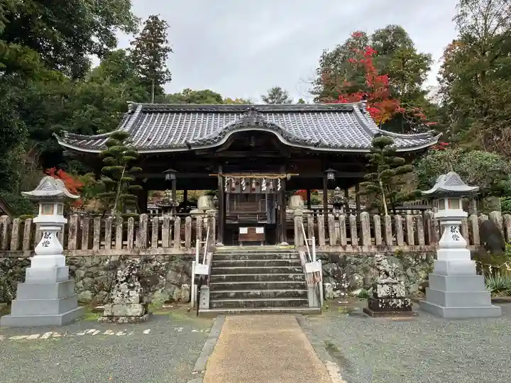 御霊神社の本殿・本堂
