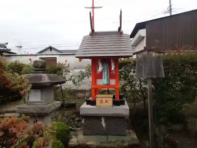 崇道天皇社の末社・摂社