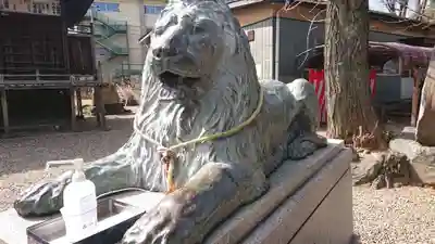 三囲神社の狛犬