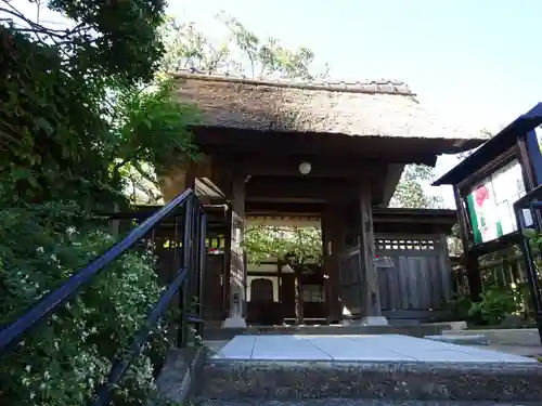 泥牛庵の山門・神門