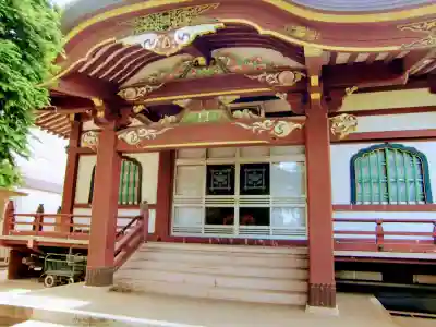 秋本寺の本殿・本堂