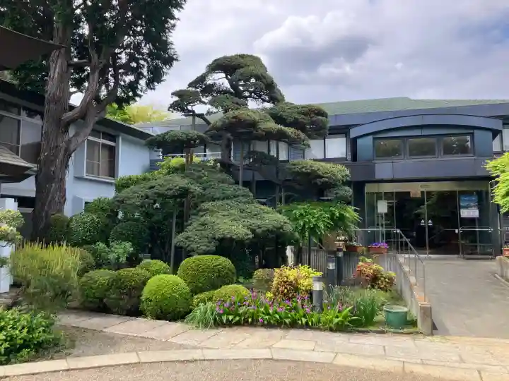 摩耶寺の{uncategorized: "未分類", other: "その他", undefined: "問題あり", building: "その他建物", grave: "お墓", sacred_gate: "鳥居", guardian: "狛犬", statue: "像", buddha: "仏像", history: "歴史", nature: "自然", garden: "庭園", animal: "動物", pagoda: "塔", temizu: "手水舎", mountain_gate: "山門・神門", sanctuary: "本殿・本堂", subordinate: "末社・摂社", art: "芸術", scenery: "景色", jizo: "地蔵", ema: "絵馬", goshuin: "御朱印", omikuji: "おみくじ", items: "授与品その他", amulet: "お守り", goshuincho: "御朱印帳", eats: "食事", festival: "お祭り", votive_dance: "神楽", shichigosan: "七五三参", wedding: "結婚式", experience: "体験その他", initially: "初詣", around: "周辺", anti_infection: "感染症対策"}