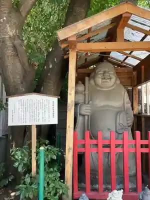 品川貴船神社の像