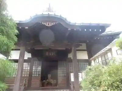 収玄寺の本殿・本堂
