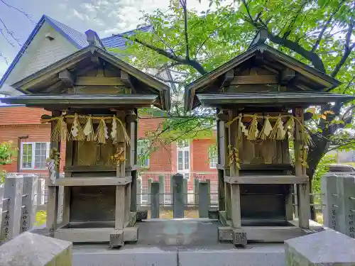 熊野社（江森町）の末社・摂社