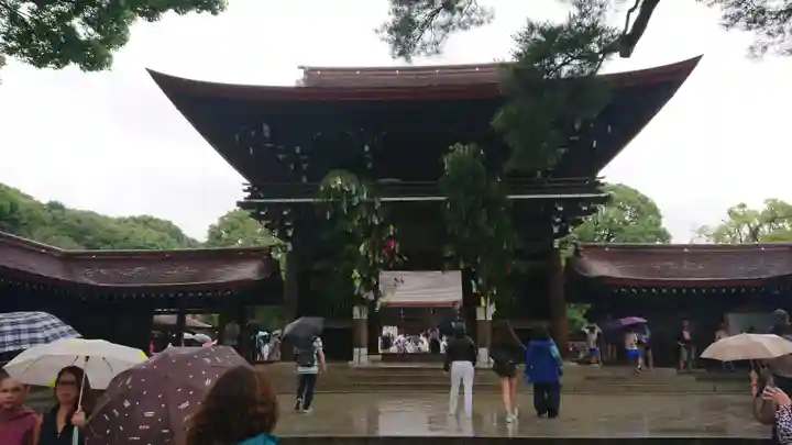 明治神宮の山門・神門