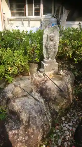 岩戸神社の仏像