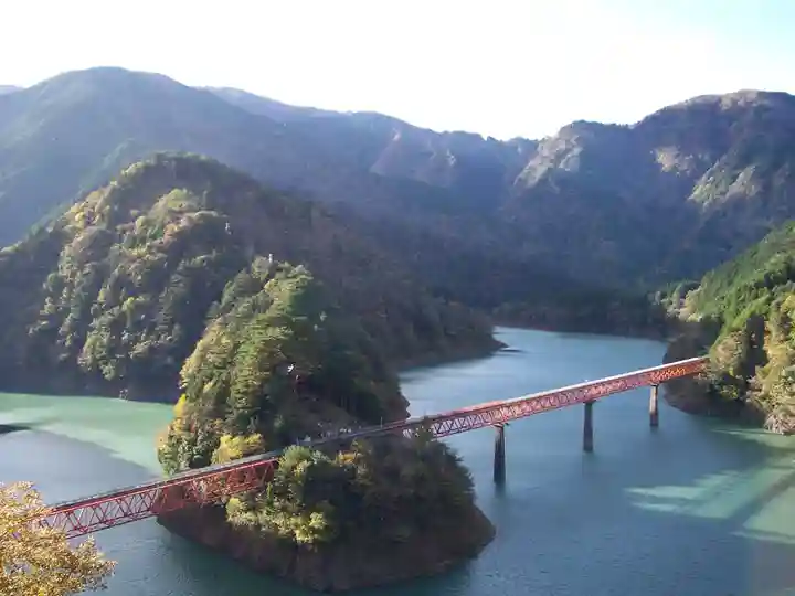 岩瀧不動堂(静岡県)