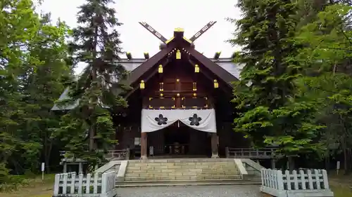 上川神社の本殿