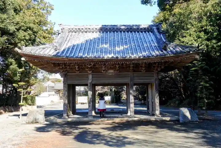 東観音寺の山門・神門