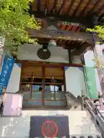 諏訪神社の{uncategorized: "未分類", other: "その他", undefined: "問題あり", building: "その他建物", grave: "お墓", sacred_gate: "鳥居", guardian: "狛犬", statue: "像", buddha: "仏像", history: "歴史", nature: "自然", garden: "庭園", animal: "動物", pagoda: "塔", temizu: "手水舎", mountain_gate: "山門・神門", sanctuary: "本殿・本堂", subordinate: "末社・摂社", art: "芸術", scenery: "景色", jizo: "地蔵", ema: "絵馬", goshuin: "御朱印", omikuji: "おみくじ", items: "授与品その他", amulet: "お守り", goshuincho: "御朱印帳", eats: "食事", festival: "お祭り", votive_dance: "神楽", shichigosan: "七五三参", wedding: "結婚式", experience: "体験その他", initially: "初詣", around: "周辺", anti_infection: "感染症対策"}