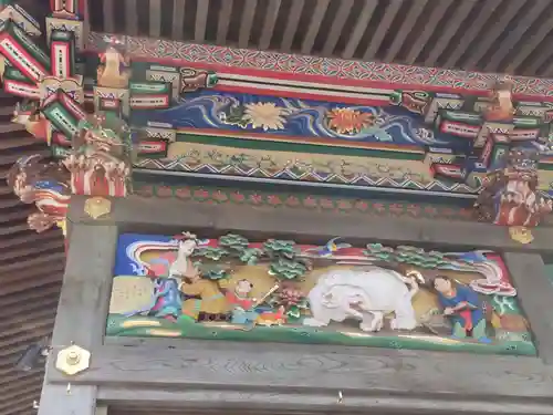 宝登山神社の芸術