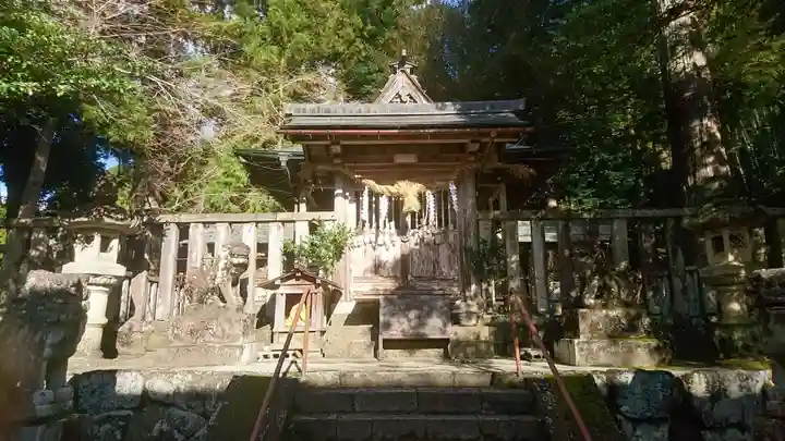 天鷹神社の本殿・本堂