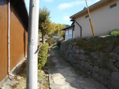 鬼王神社の周辺