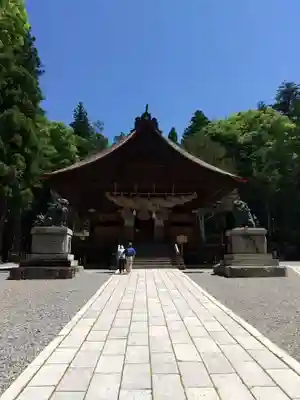 諏訪大社下社秋宮の本殿・本堂