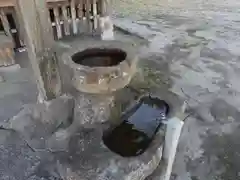 久多島神社の手水