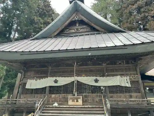 七二会守田神社の{uncategorized: "未分類", other: "その他", undefined: "問題あり", building: "その他建物", grave: "お墓", sacred_gate: "鳥居", guardian: "狛犬", statue: "像", buddha: "仏像", history: "歴史", nature: "自然", garden: "庭園", animal: "動物", pagoda: "塔", temizu: "手水舎", mountain_gate: "山門・神門", sanctuary: "本殿・本堂", subordinate: "末社・摂社", art: "芸術", scenery: "景色", jizo: "地蔵", ema: "絵馬", goshuin: "御朱印", omikuji: "おみくじ", items: "授与品その他", amulet: "お守り", goshuincho: "御朱印帳", eats: "食事", festival: "お祭り", votive_dance: "神楽", shichigosan: "七五三参", wedding: "結婚式", experience: "体験その他", initially: "初詣", around: "周辺", anti_infection: "感染症対策"}