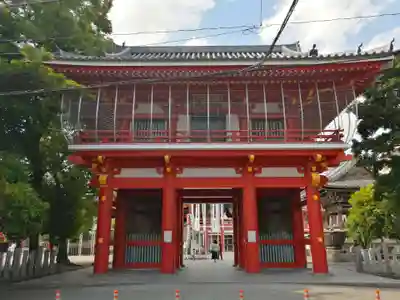 大須観音 （北野山真福寺宝生院）の山門・神門