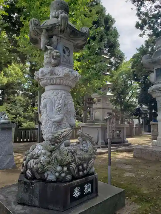 向本折白山神社の芸術