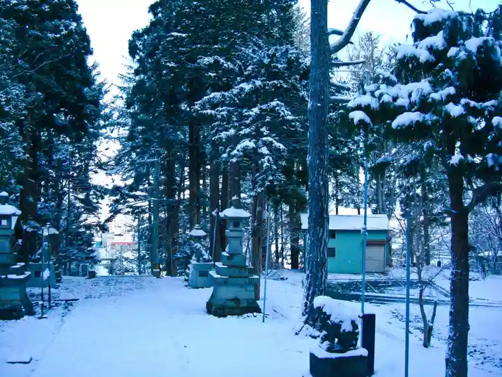 由仁神社(北海道)