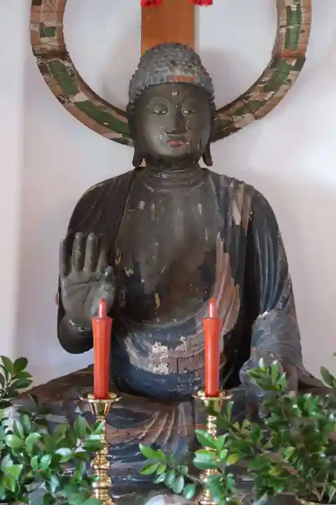 穴太薬師堂の仏像