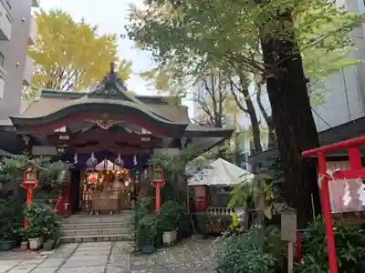 三崎稲荷神社の本殿・本堂