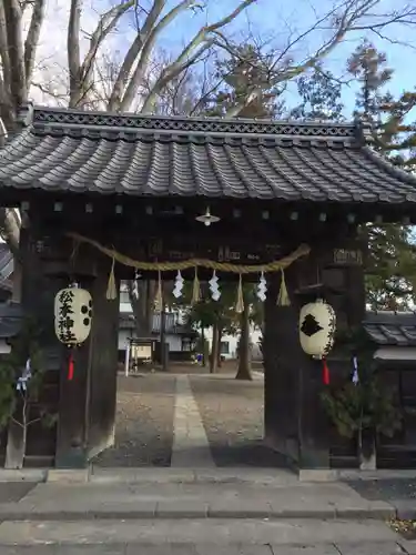 松本神社の山門