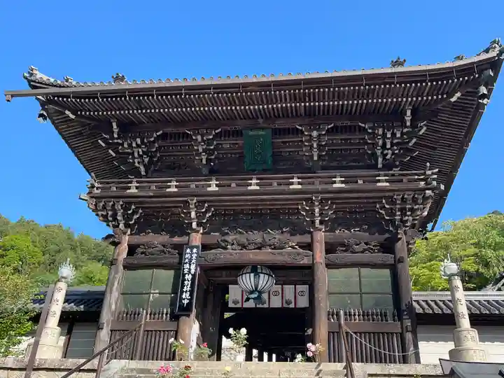 長谷寺の山門・神門
