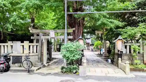 小野照崎神社の鳥居