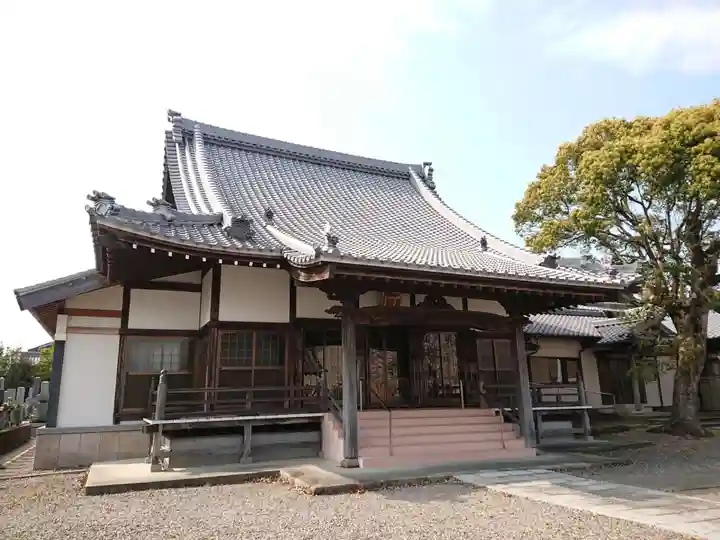等周寺の本殿・本堂