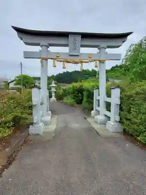 三祖神社の鳥居