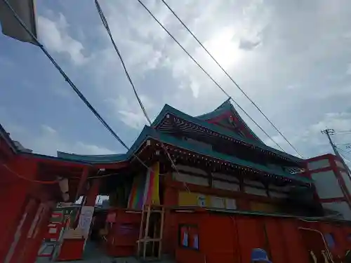 成田山横浜別院延命院の{uncategorized: "未分類", other: "その他", undefined: "問題あり", building: "その他建物", grave: "お墓", sacred_gate: "鳥居", guardian: "狛犬", statue: "像", buddha: "仏像", history: "歴史", nature: "自然", garden: "庭園", animal: "動物", pagoda: "塔", temizu: "手水舎", mountain_gate: "山門・神門", sanctuary: "本殿・本堂", subordinate: "末社・摂社", art: "芸術", scenery: "景色", jizo: "地蔵", ema: "絵馬", goshuin: "御朱印", omikuji: "おみくじ", items: "授与品その他", amulet: "お守り", goshuincho: "御朱印帳", eats: "食事", festival: "お祭り", votive_dance: "神楽", shichigosan: "七五三参", wedding: "結婚式", experience: "体験その他", initially: "初詣", around: "周辺", anti_infection: "感染症対策"}