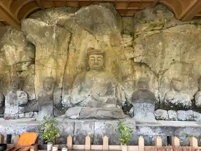 臼杵石仏の{uncategorized: "未分類", other: "その他", undefined: "問題あり", building: "その他建物", grave: "お墓", sacred_gate: "鳥居", guardian: "狛犬", statue: "像", buddha: "仏像", history: "歴史", nature: "自然", garden: "庭園", animal: "動物", pagoda: "塔", temizu: "手水舎", mountain_gate: "山門・神門", sanctuary: "本殿・本堂", subordinate: "末社・摂社", art: "芸術", scenery: "景色", jizo: "地蔵", ema: "絵馬", goshuin: "御朱印", omikuji: "おみくじ", items: "授与品その他", amulet: "お守り", goshuincho: "御朱印帳", eats: "食事", festival: "お祭り", votive_dance: "神楽", shichigosan: "七五三参", wedding: "結婚式", experience: "体験その他", initially: "初詣", around: "周辺", anti_infection: "感染症対策"}
