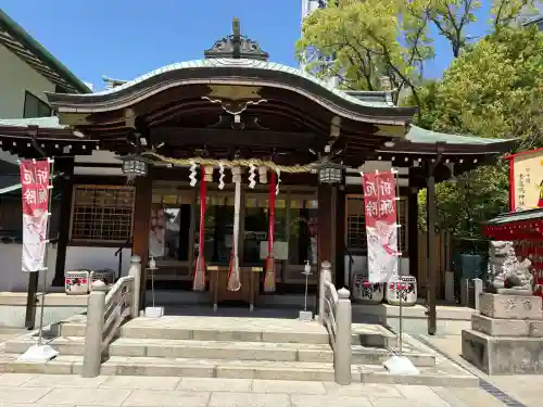 素盞嗚神社の{uncategorized: "未分類", other: "その他", undefined: "問題あり", building: "その他建物", grave: "お墓", sacred_gate: "鳥居", guardian: "狛犬", statue: "像", buddha: "仏像", history: "歴史", nature: "自然", garden: "庭園", animal: "動物", pagoda: "塔", temizu: "手水舎", mountain_gate: "山門・神門", sanctuary: "本殿・本堂", subordinate: "末社・摂社", art: "芸術", scenery: "景色", jizo: "地蔵", ema: "絵馬", goshuin: "御朱印", omikuji: "おみくじ", items: "授与品その他", amulet: "お守り", goshuincho: "御朱印帳", eats: "食事", festival: "お祭り", votive_dance: "神楽", shichigosan: "七五三参", wedding: "結婚式", experience: "体験その他", initially: "初詣", around: "周辺", anti_infection: "感染症対策"}