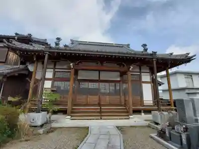常照寺の本殿・本堂