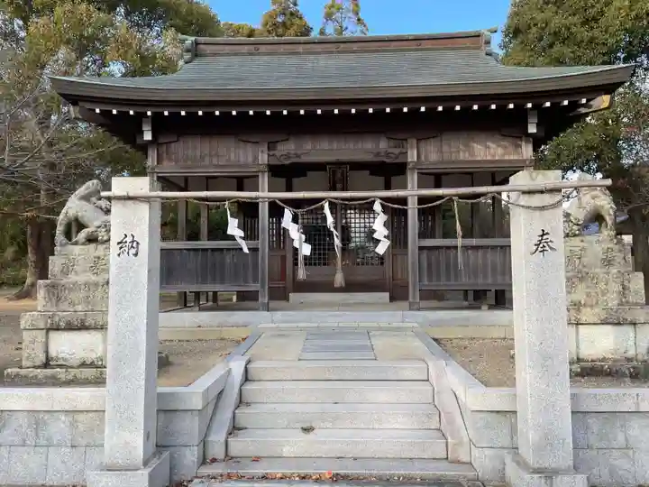 若一神社の本殿・本堂