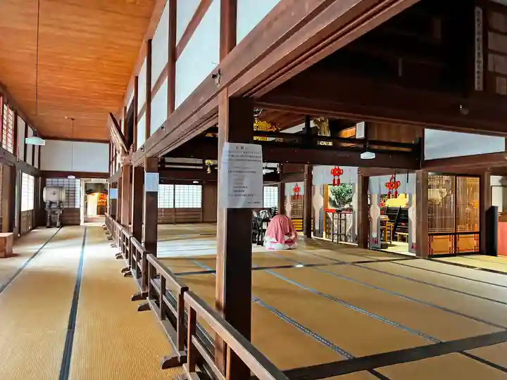 禅昌寺の本殿・本堂