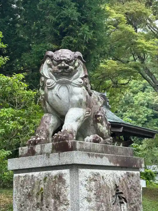 諏訪大社上社前宮(長野県)