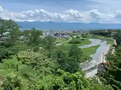 差出磯大嶽山神社 仕事と健康と厄よけの神さまの景色