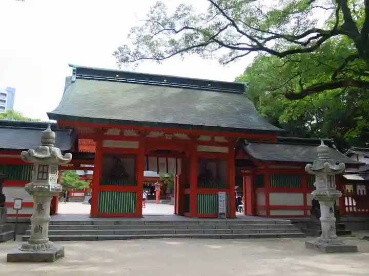 住吉神社の山門・神門
