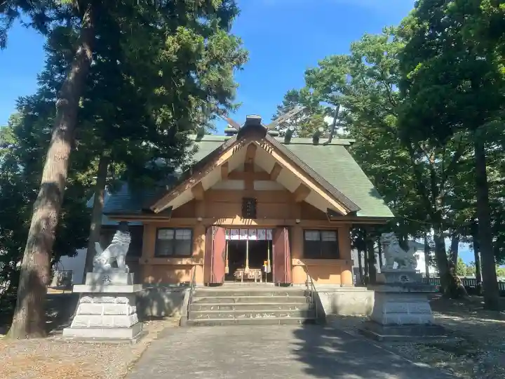 鵜坂神社の{uncategorized: "未分類", other: "その他", undefined: "問題あり", building: "その他建物", grave: "お墓", sacred_gate: "鳥居", guardian: "狛犬", statue: "像", buddha: "仏像", history: "歴史", nature: "自然", garden: "庭園", animal: "動物", pagoda: "塔", temizu: "手水舎", mountain_gate: "山門・神門", sanctuary: "本殿・本堂", subordinate: "末社・摂社", art: "芸術", scenery: "景色", jizo: "地蔵", ema: "絵馬", goshuin: "御朱印", omikuji: "おみくじ", items: "授与品その他", amulet: "お守り", goshuincho: "御朱印帳", eats: "食事", festival: "お祭り", votive_dance: "神楽", shichigosan: "七五三参", wedding: "結婚式", experience: "体験その他", initially: "初詣", around: "周辺", anti_infection: "感染症対策"}
