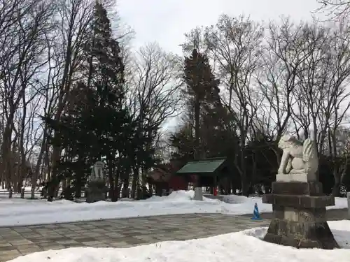 砂川神社の狛犬