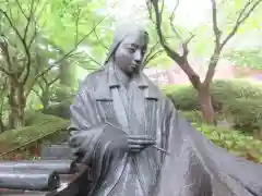 石山寺の像