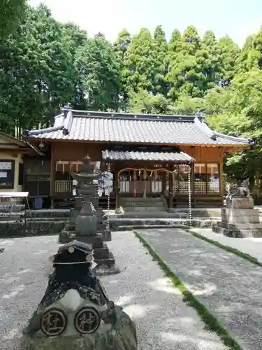 男女神社の本殿・本堂