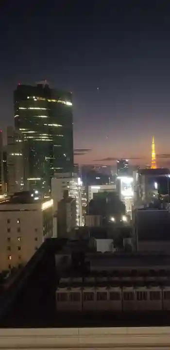 靍護稲荷神社の周辺