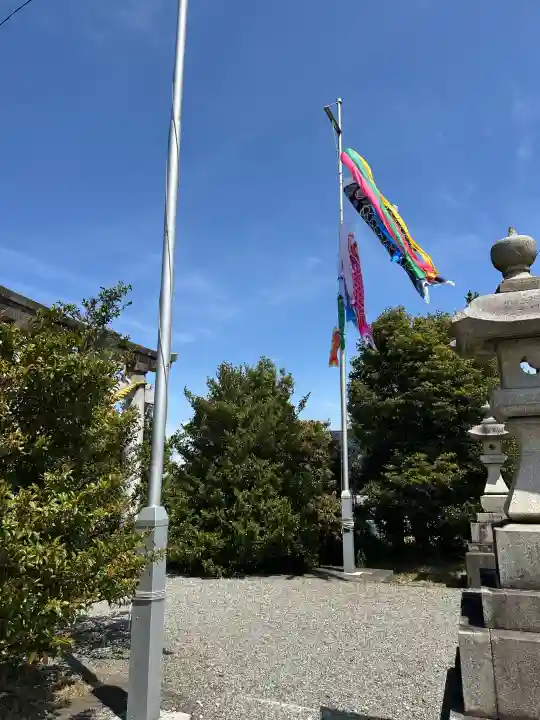 多久比禮志神社の{uncategorized: "未分類", other: "その他", undefined: "問題あり", building: "その他建物", grave: "お墓", sacred_gate: "鳥居", guardian: "狛犬", statue: "像", buddha: "仏像", history: "歴史", nature: "自然", garden: "庭園", animal: "動物", pagoda: "塔", temizu: "手水舎", mountain_gate: "山門・神門", sanctuary: "本殿・本堂", subordinate: "末社・摂社", art: "芸術", scenery: "景色", jizo: "地蔵", ema: "絵馬", goshuin: "御朱印", omikuji: "おみくじ", items: "授与品その他", amulet: "お守り", goshuincho: "御朱印帳", eats: "食事", festival: "お祭り", votive_dance: "神楽", shichigosan: "七五三参", wedding: "結婚式", experience: "体験その他", initially: "初詣", around: "周辺", anti_infection: "感染症対策"}