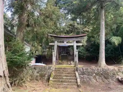松尾寺の{uncategorized: "未分類", other: "その他", undefined: "問題あり", building: "その他建物", grave: "お墓", sacred_gate: "鳥居", guardian: "狛犬", statue: "像", buddha: "仏像", history: "歴史", nature: "自然", garden: "庭園", animal: "動物", pagoda: "塔", temizu: "手水舎", mountain_gate: "山門・神門", sanctuary: "本殿・本堂", subordinate: "末社・摂社", art: "芸術", scenery: "景色", jizo: "地蔵", ema: "絵馬", goshuin: "御朱印", omikuji: "おみくじ", items: "授与品その他", amulet: "お守り", goshuincho: "御朱印帳", eats: "食事", festival: "お祭り", votive_dance: "神楽", shichigosan: "七五三参", wedding: "結婚式", experience: "体験その他", initially: "初詣", around: "周辺", anti_infection: "感染症対策"}