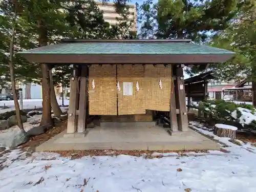 琴似神社の手水